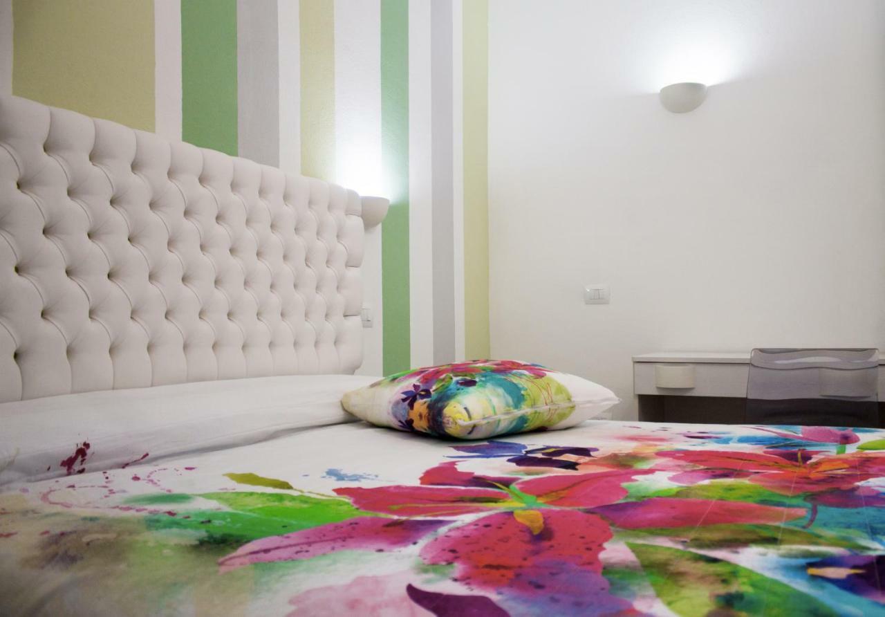 B&B L'Arcobaleno プーラ エクステリア 写真
