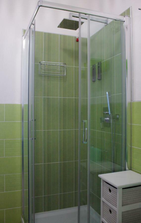 B&B L'Arcobaleno プーラ エクステリア 写真