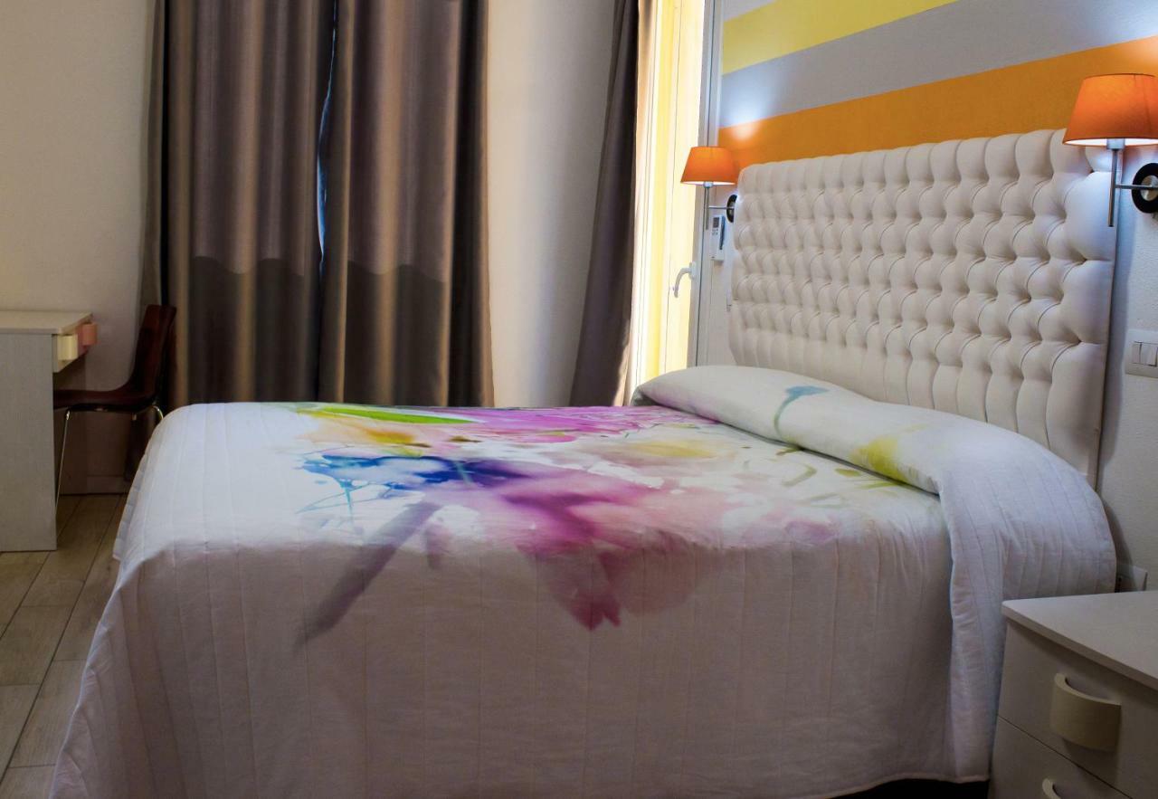 B&B L'Arcobaleno プーラ エクステリア 写真