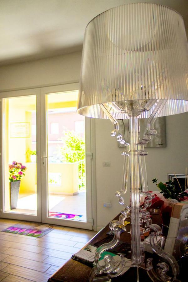 B&B L'Arcobaleno プーラ エクステリア 写真